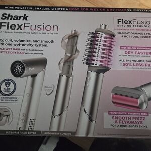 Shark FlexFusion Hair Styling Set - Silver and Pink